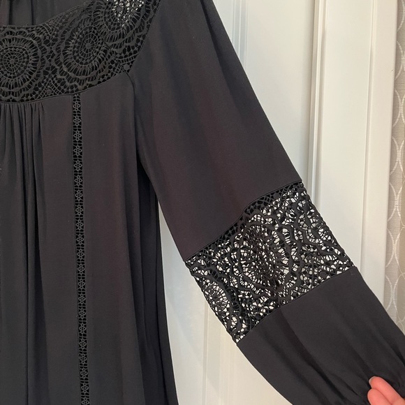 Joie Bellange peasant-style blouse in black with lace insets. Size XS - Picture 2 of 4